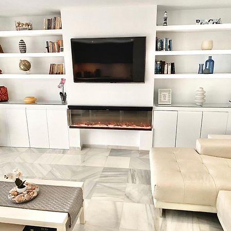 Beach Apartment 3D - Фуенхірола Екстер'єр фото